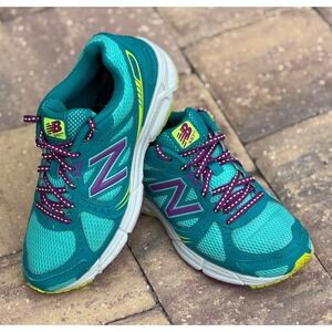 New Balance 561 v2 Running Shoes Womens Size 6.5 Teal‎ And Purple Memory Foam